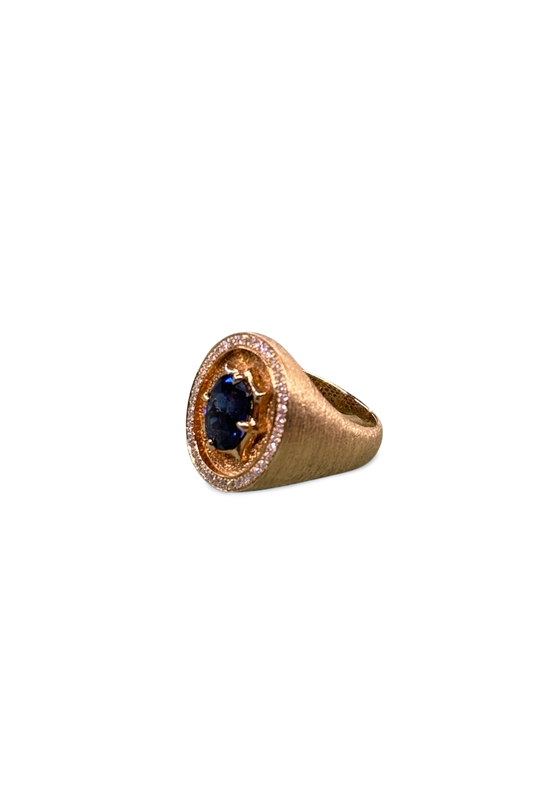 Florentine-Style Engraved Gold Sri Lankan Sapphire Signet Ring